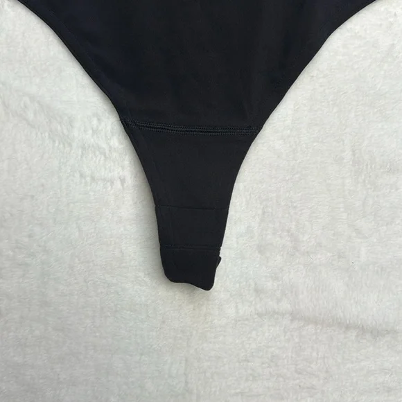 Lululemon one piece thong body suit True Navy and Black, size 8 - Picture 5 of 15